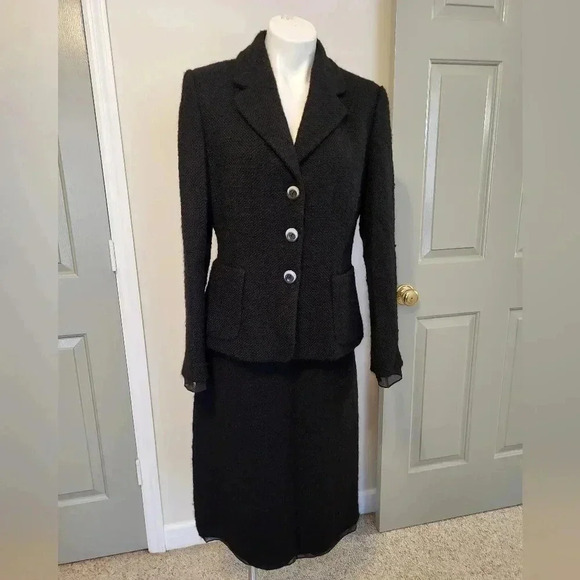 Banana Republic Dresses & Skirts - Banana Republic Black Tweed Wool Fully Lined Minimalist Career Wear Suit(12/14)